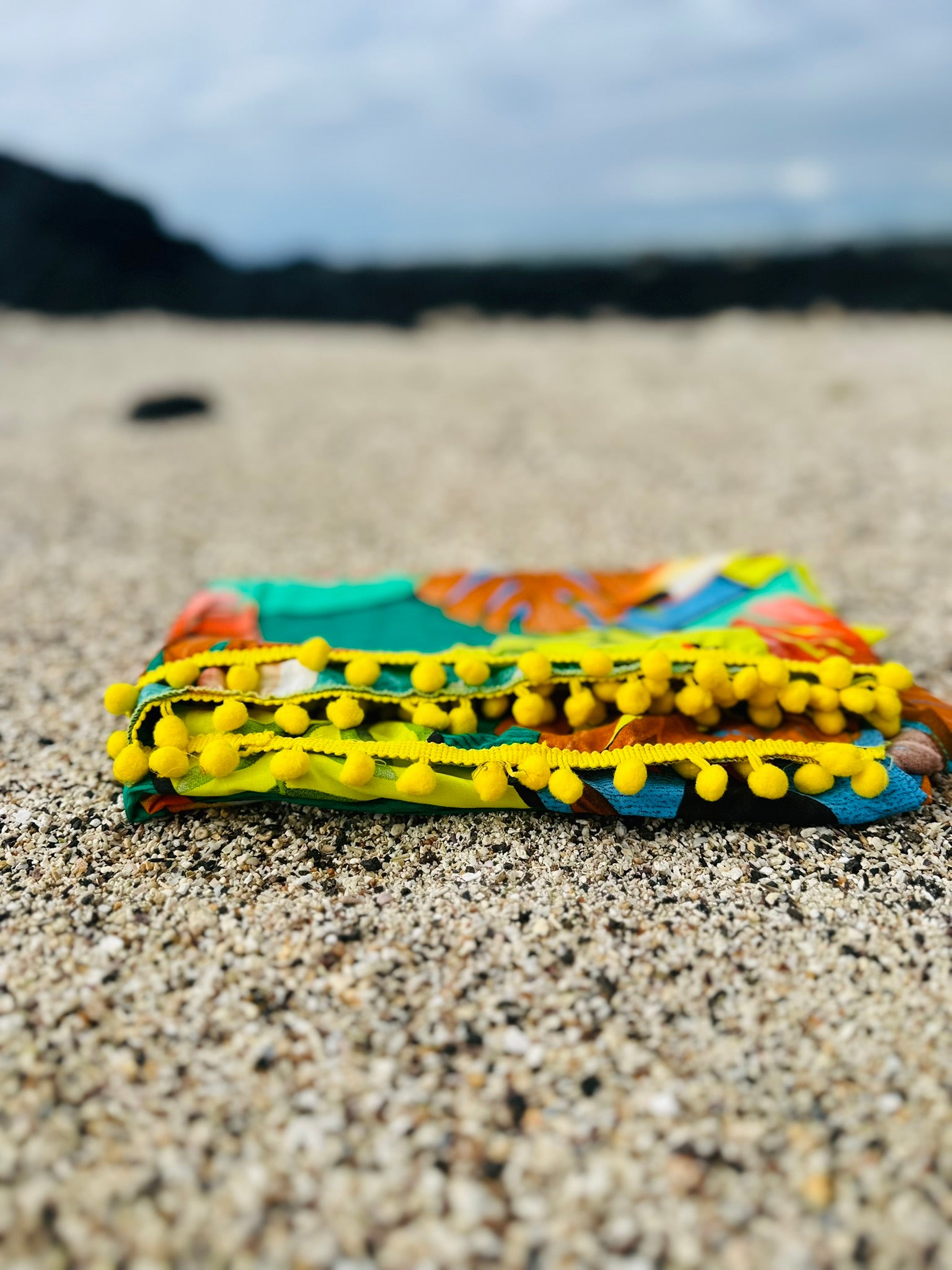 Tucano Amarelo, Sarong