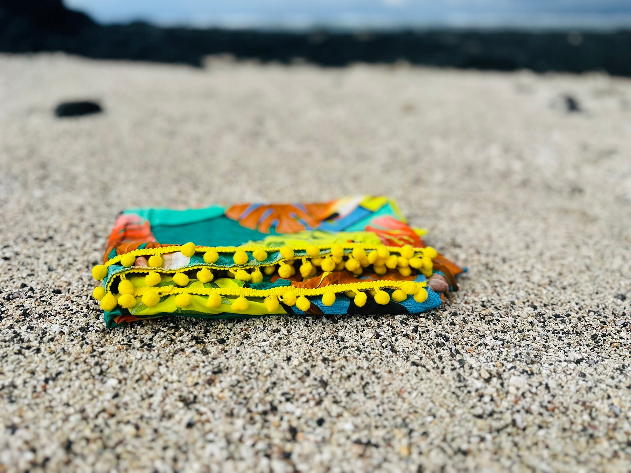 Tucano Amarelo, Sarong