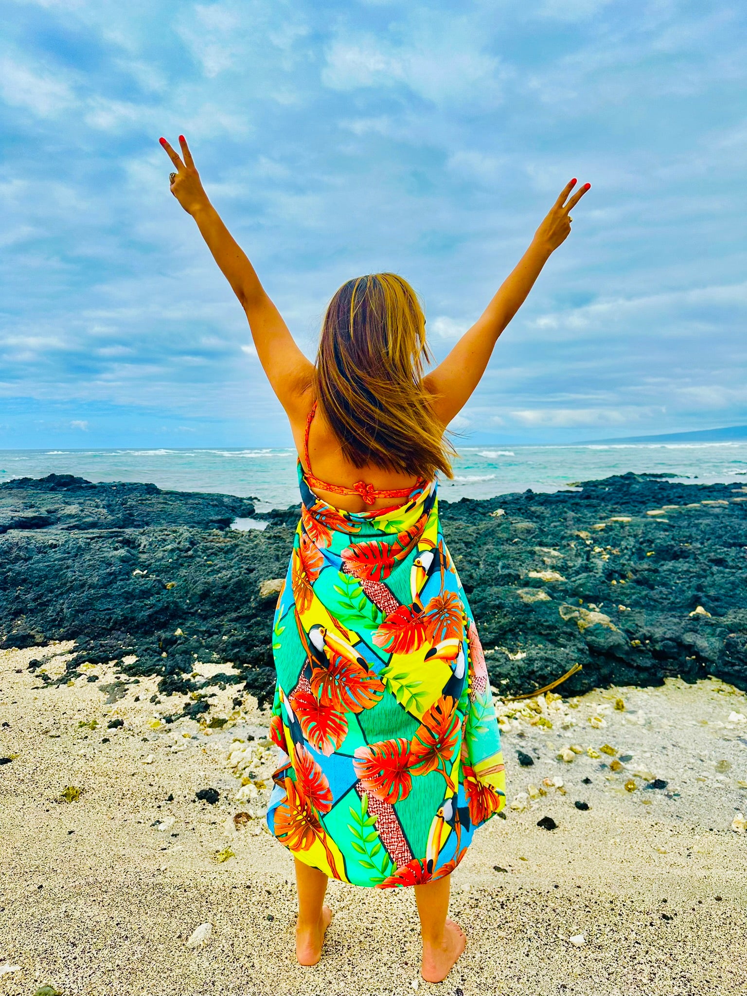 Tucano Amarelo, Sarong